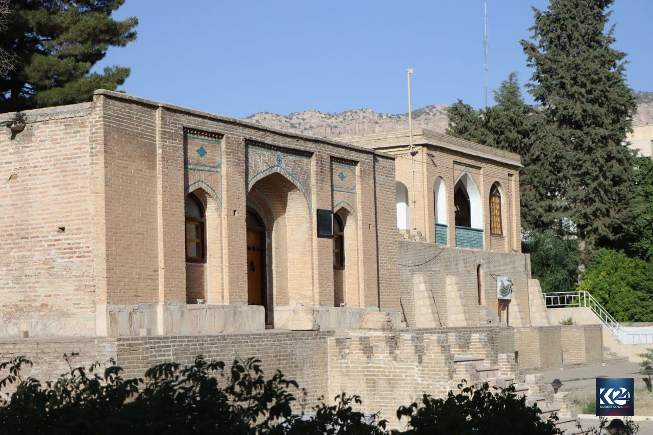 قلعه والی میراث تاریخی شرق کردستان